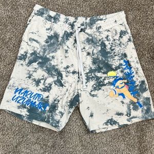 Men’s XL Naruto shorts with pockets and drawstring.